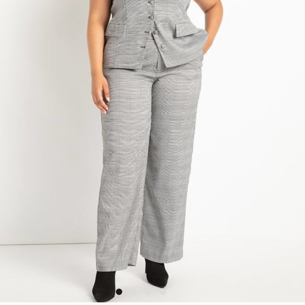 Plaid Trousers. Brand new with tags. Size 16.